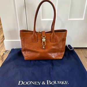 Dooney and Bourke Large Florentine Amelie Tote bag